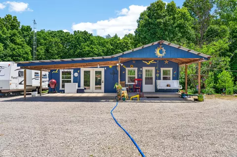 5053 Bittersweet Rd, Morgantown, IN 46160