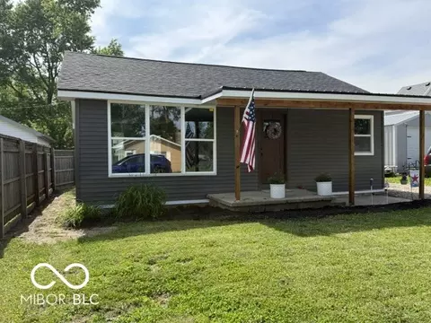 203 S Walnut St, Fairland, IN 46126