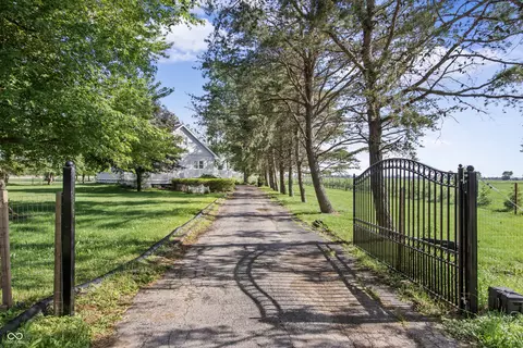 Exterior - 7331 E 400 S, Kokomo, IN 46902 photo 18 of 18