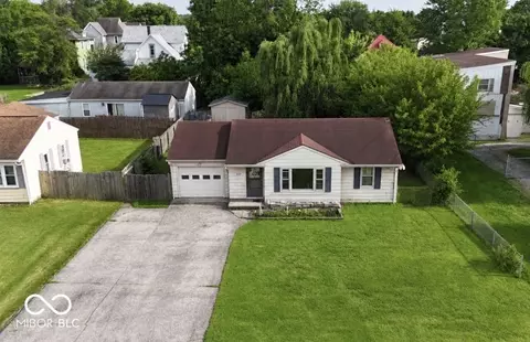 309 E Bennett St, Westport, IN 47283