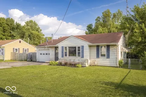 309 E Bennett St, Westport, IN 47283