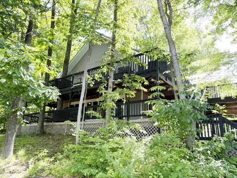 9679 E Rocky Fork North Dr, Brazil, IN 47834