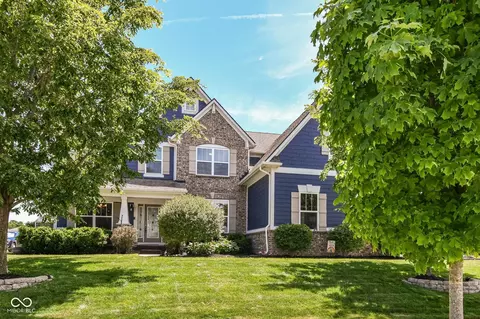 15633 Wellsprings Pl, Fishers, IN 46037