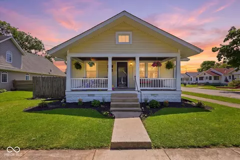 543 4th St, Shelbyville, IN 46176