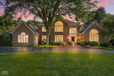 824 Wedgewood Ln, Carmel, IN 46033