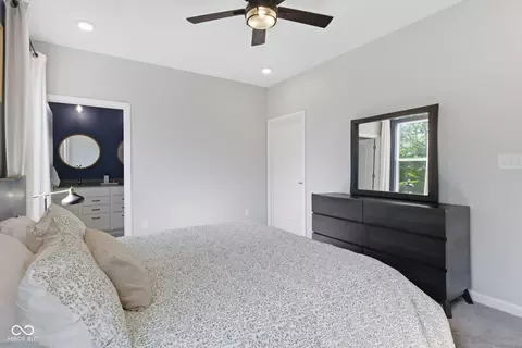 Bedroom - 8376 Hulton Rd, Pendleton, IN 46064 photo 2 of 3
