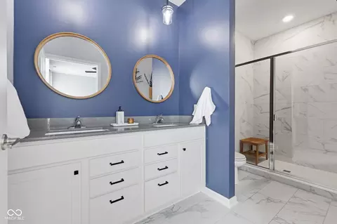 Bath - 8376 Hulton Rd, Pendleton, IN 46064 photo 1 of 3