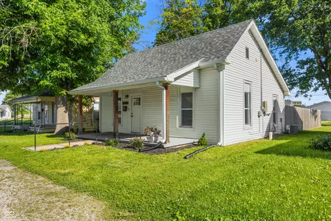 1922 Wallace Ave, Columbus, IN 47201