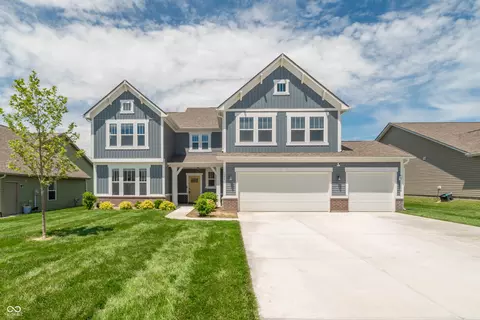 1054 E Valley Oak Ct, Mooresville, IN 46158