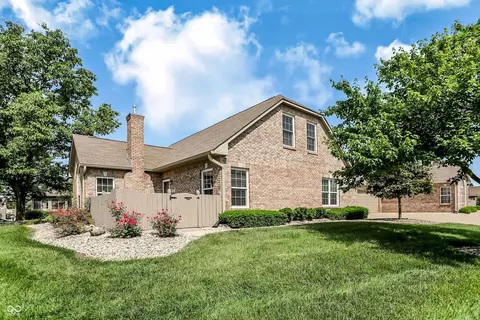 2361 Steeple Chase, Shelbyville, IN 46176