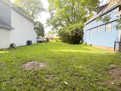 1062 Eugene St, Indianapolis, IN 46208