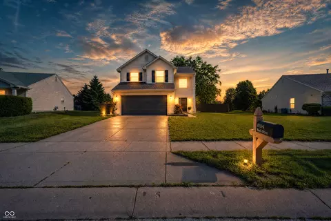 10194 Buell Dr, Avon, IN 46123