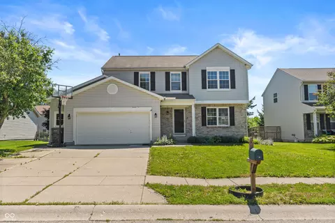 8519 Walden Trace Dr, Indianapolis, IN 46278