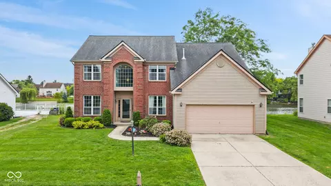 12645 Tealwood Dr, Indianapolis, IN 46236