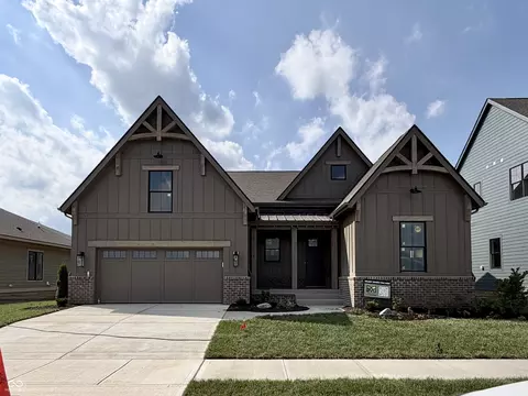 16854 Ackerson Blvd, Westfield, IN 46074