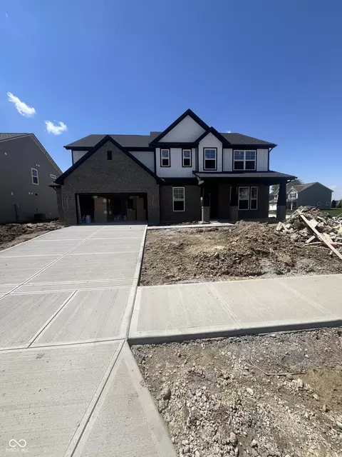 18500 Cora Dr, Westfield, IN 46074