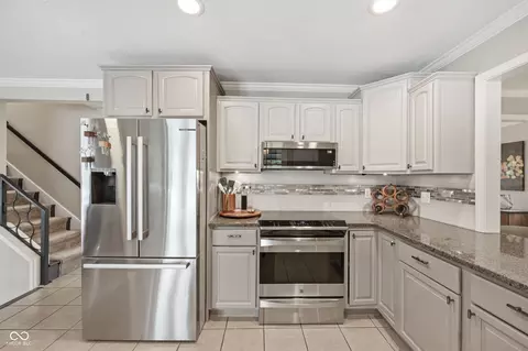Kitchen - 10655 E 98th St, Fishers, IN 46037 photo 2 of 3