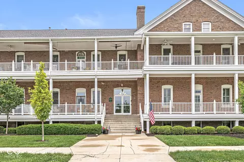 5755 Lawton Loop East Dr #6, Indianapolis, IN 46216