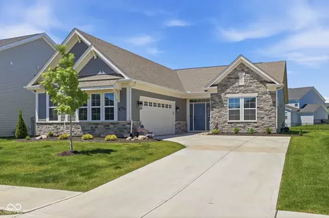 15112 Covebrook Ln, Fishers, IN 46040