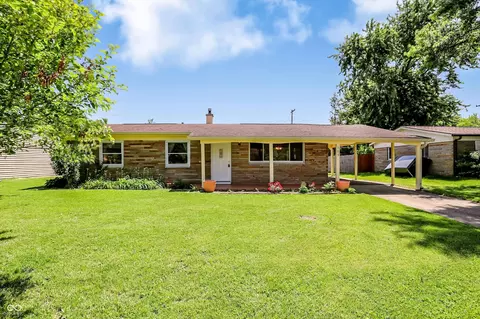 903 Sawmill Rd, Whiteland, IN 46184