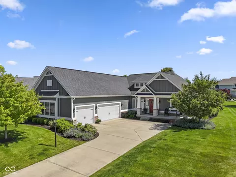 4999 Sweetwater Dr, Noblesville, IN 46062