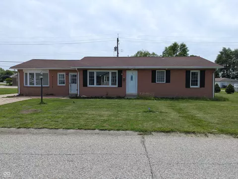 107 W Freeman Ave, Seymour, IN 47274