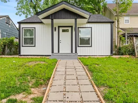 2805 Stuart St, Indianapolis, IN 46218