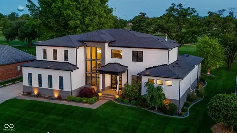 3081 Golfview Dr, Greenwood, IN 46143
