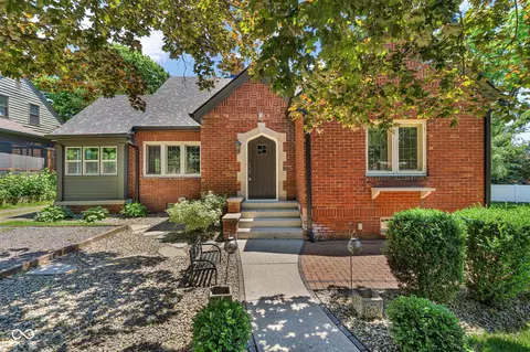 935 N Campbell Ave, Indianapolis, IN 46219
