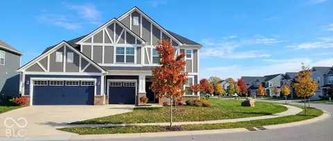 5279 Noble Crossing Pkwy W, Noblesville, IN 46062