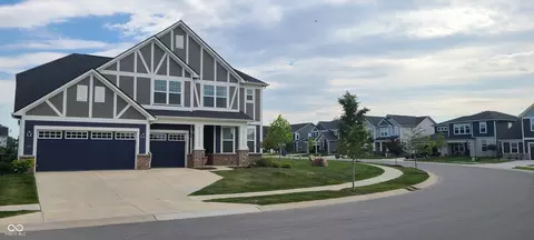 5279 Noble Crossing Pkwy W, Noblesville, IN 46062