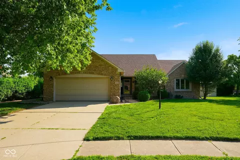 7909 Fennel Ct, Indianapolis, IN 46237