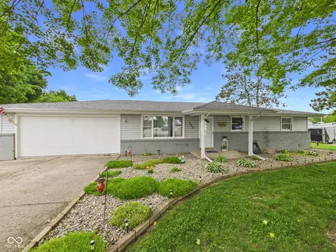 503 N 10th St, Middletown, IN 47356