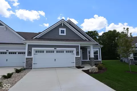 5538 Aspen Wood Ln, Indianapolis, IN 46239