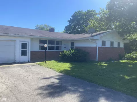 303 Sunset Dr, Columbus, IN 47201
