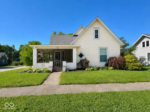 689 E Jackson St, Martinsville, IN 46151