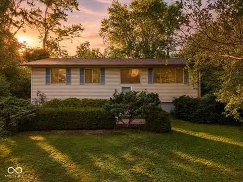 1504 Alimingo Dr, Indianapolis, IN 46260