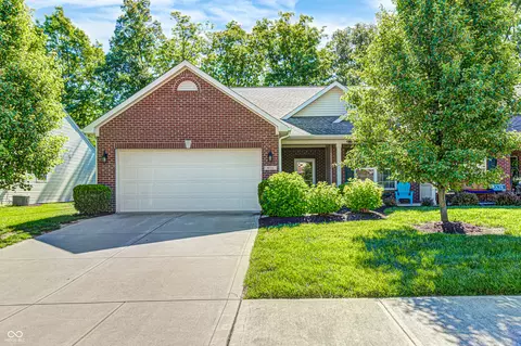 411 Dylan Dr, Avon, IN 46123