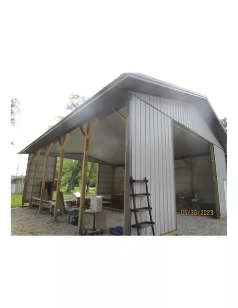 1100 E Us Highway 50 Hwy, North Vernon, IN 47265