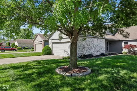 1200 Timber Creek Ln, Greenwood, IN 46142