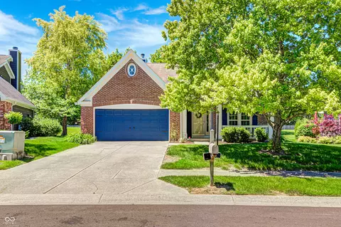 10713 Pimlico Cir, Indianapolis, IN 46280