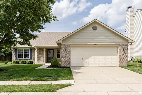 10542 Cedar Dr, Fishers, IN 46037