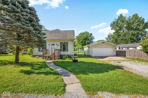 9781 W Walnut St, Lapel, IN 46051