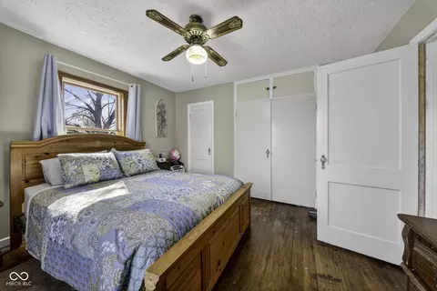 Bedroom - 6702 E 96th St, Fishers, IN 46038 photo 2 of 7
