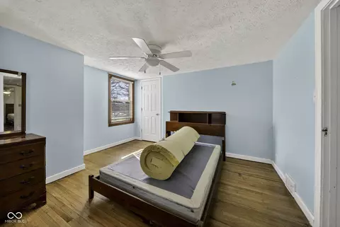 Bedroom - 6702 E 96th St, Fishers, IN 46038 photo 5 of 7
