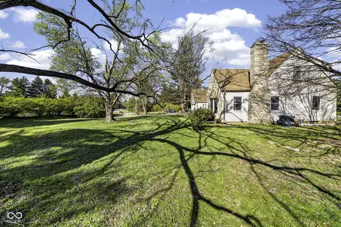 Exterior - 6702 E 96th St, Fishers, IN 46038 photo 6 of 8