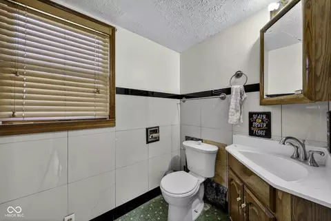 Bath - 6702 E 96th St, Fishers, IN 46038 photo 2 of 2