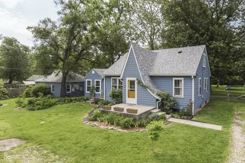 825 E Southport Rd, Indianapolis, IN 46227