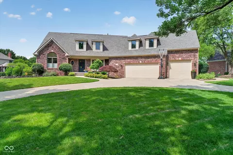 3762 Bent Tree Ln, Greenwood, IN 46143