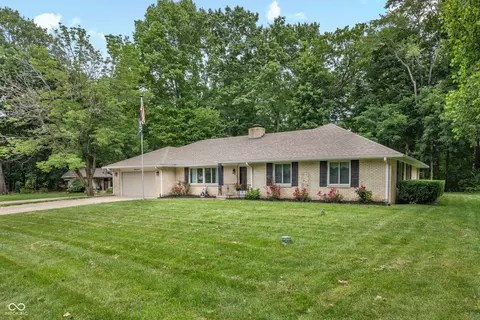 8114 Black Oak Dr, Plainfield, IN 46168